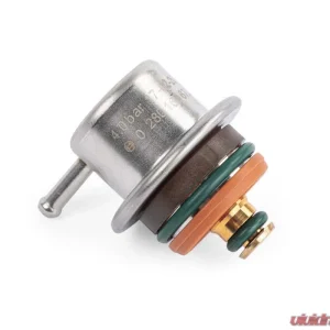 APR 4 Bar Fuel Pressure Regulator for Audi TT MK1, VW Golf MK4/MK5, Beetle 1.8T - Image 1