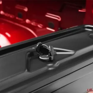 Undercover Swing Case 04-12 Colorado/Canyon Passenger - Image 3