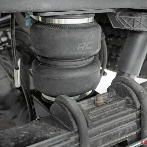 Rough Country Air Spring Kit w/compressor Ford F-250 | F-350 Super Duty 4WD 2017-2022 - Image 4
