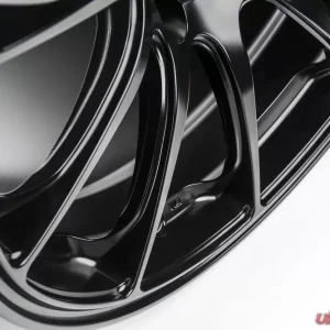 Titan 7 T-R10 Wheel 18x9.5 5x120 22mm Machine Black - Image 4
