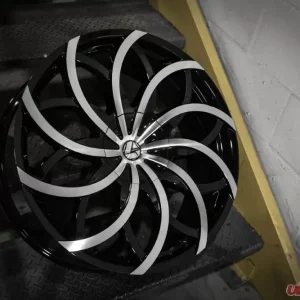 Azara 504 Wheel 30x9.5 Blank 15mm Gloss Black Machined - Image 4