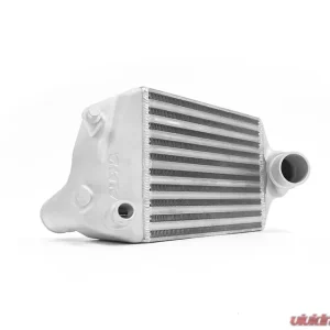 AMS Performance Alpha Performance Intercooler Kit w/ Carbon Fiber Shrouds Porsche 991.2 Carrera 2016-2019 - Image 3