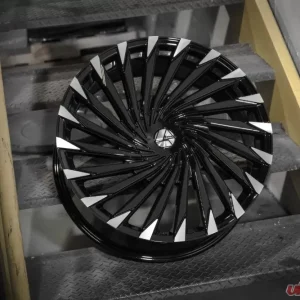 Azara 501 Wheel 28x9.5 Blank 15mm Gloss Black Machined - Image 4