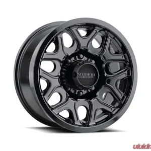 Method Race Wheels MR322 18x9 8x180 18mm Gloss Black - Image 1